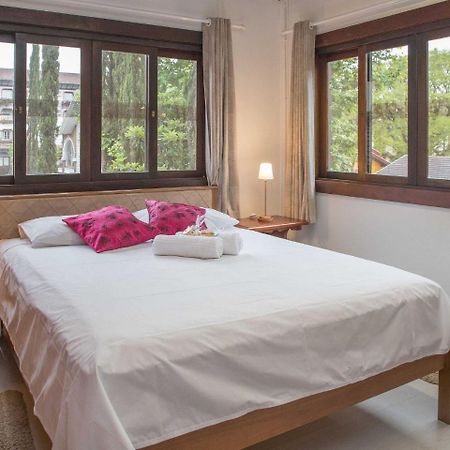 Appartement Locar-In Gramado - Loft A 50 M Da Rua Coberta. Extérieur photo